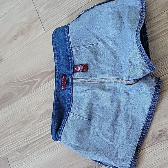 NEVADA Shorts size 6 - Picture 15 of 16